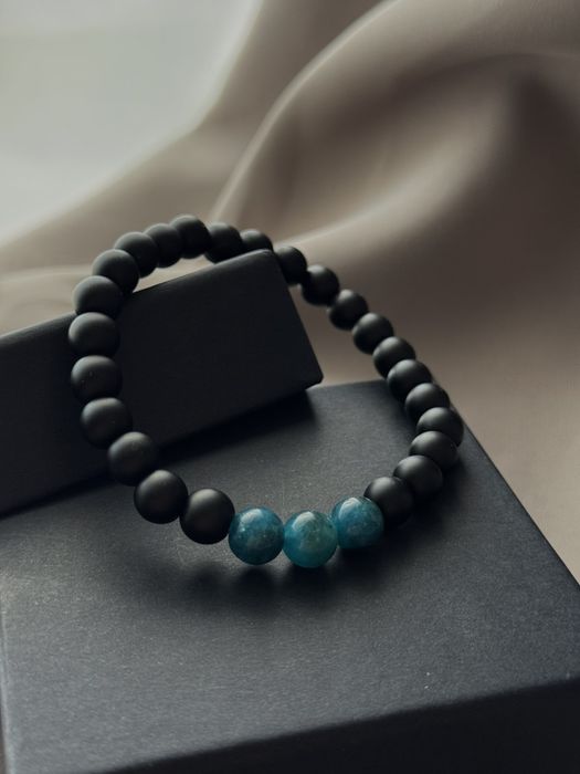 Мъжки гривни от естествени камъни