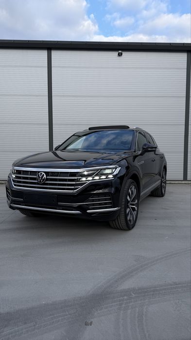 VW Touareg 3.0 2019 Euro 6 Full