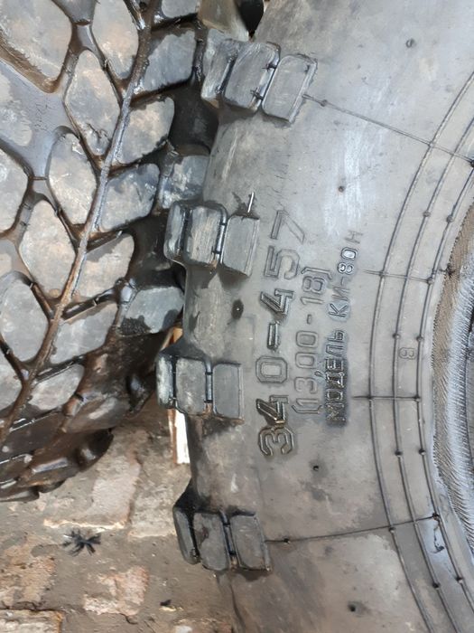 Шины Продаются от Грузовых автомобилей