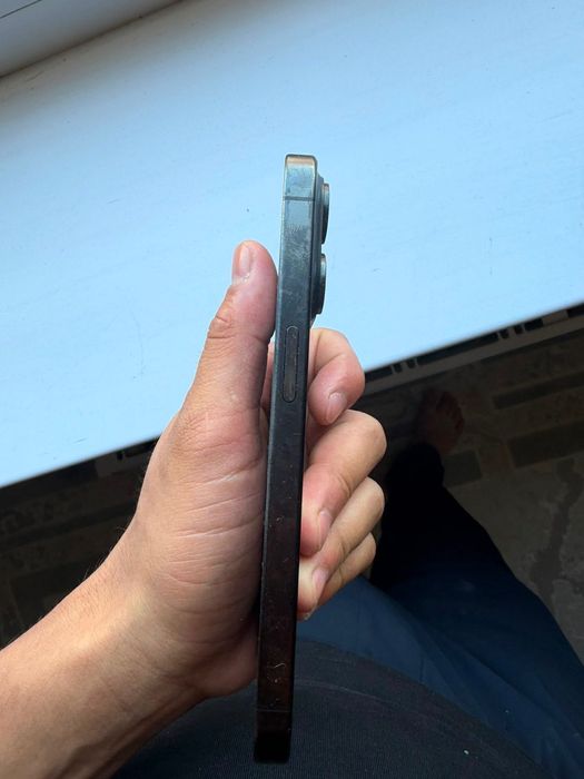 iPhone 15 pro 128