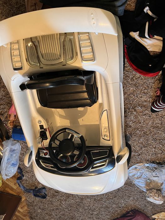 Машина детская …………………………………………….