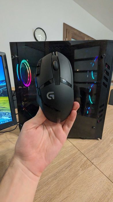 Calculator Gaming 1070 8GB, R7 2700x, Windows 11 PRO preinstalat