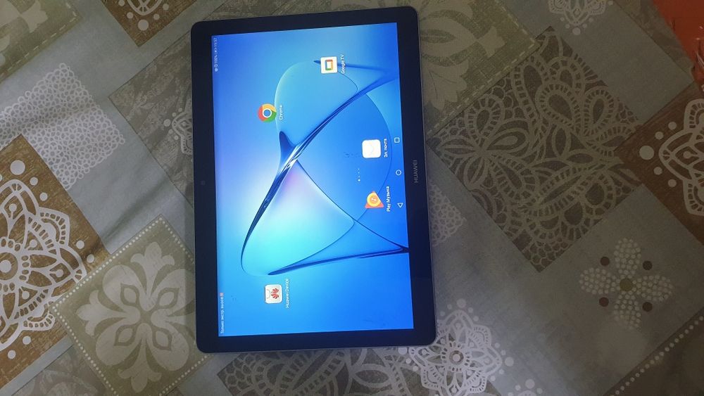 Продам планшет Huawei