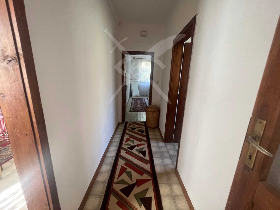 Продава се Къща в с. Забърдо, Област Смолян - 279 кв.м за 1319 €/кв.м - Снимка #2