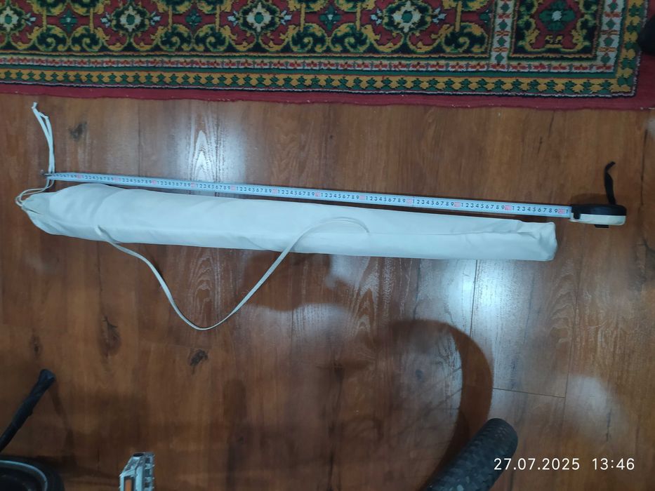 Пляжный зонт 2 метра в отличном состоянии Coca Cola.Спицы метал 8 ряд