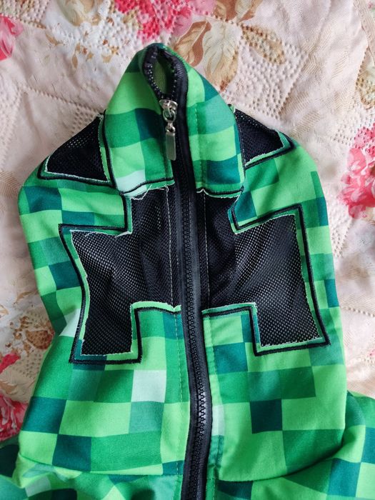 Продам костюм Майнкрафт