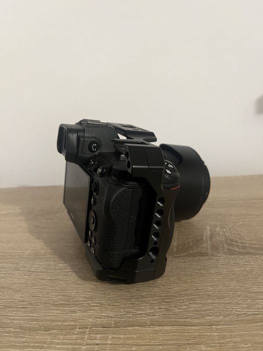 Body nikon z6 ii + cage, 94k cadre