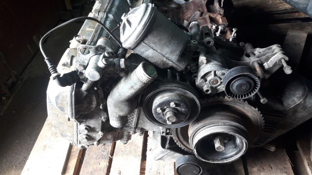 Продам двигатель мотор двс бмв m50b20