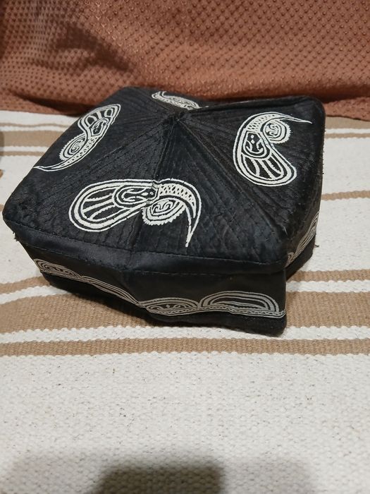 Обредна мюсюлманска шапка оргинал супер нова