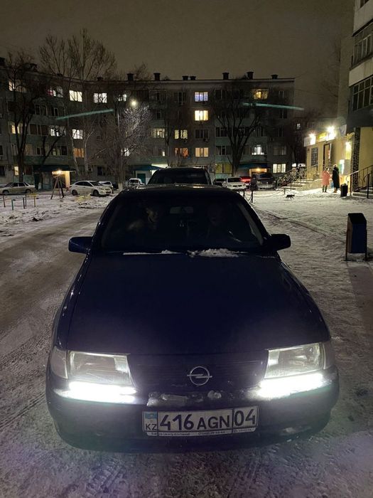 Опел вектра а 1993