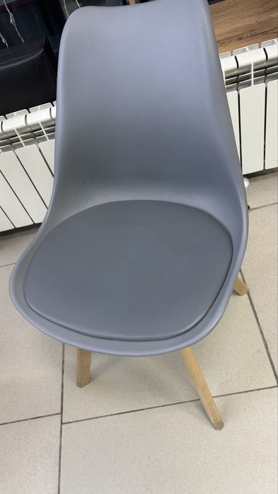 Продам кресло парикмахера