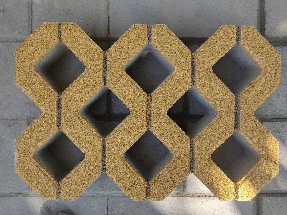 Тротуарная плитка. Газонная решетка. Плитка для газона.