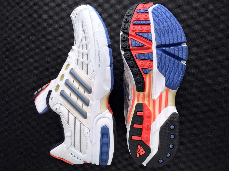 VINTAGE 2001 ADIDAS® SUPERNOVA CUSH NU W Runners — 9½/8½ (26.5)