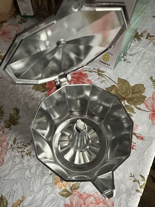 Espressor pentru aragaz Grunberg, Aluminiu, Capacitate 9 cesti