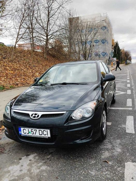 HYUNDAI i30 2010 — imagine 3