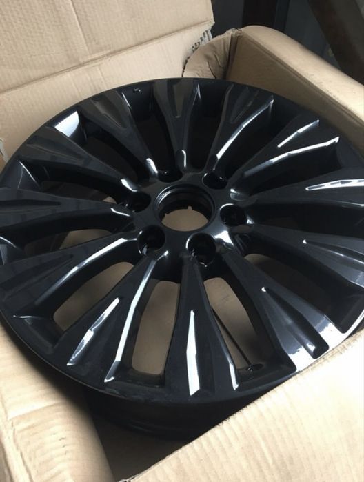 Покраска автомобильных дисков