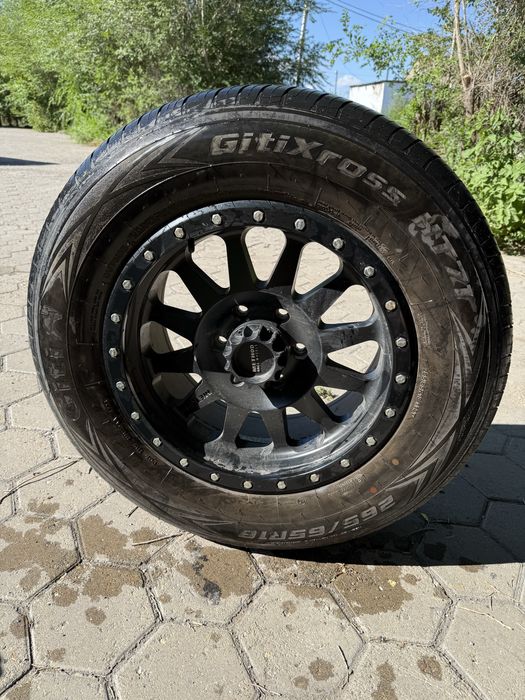 Продам 4 шины 265/65/18 Gitti Xcross с дисками на правдо, fj cruiser.