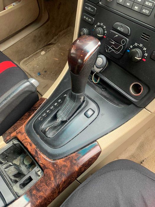 Volvo S80 2.4 tdi, 2004 г. на части