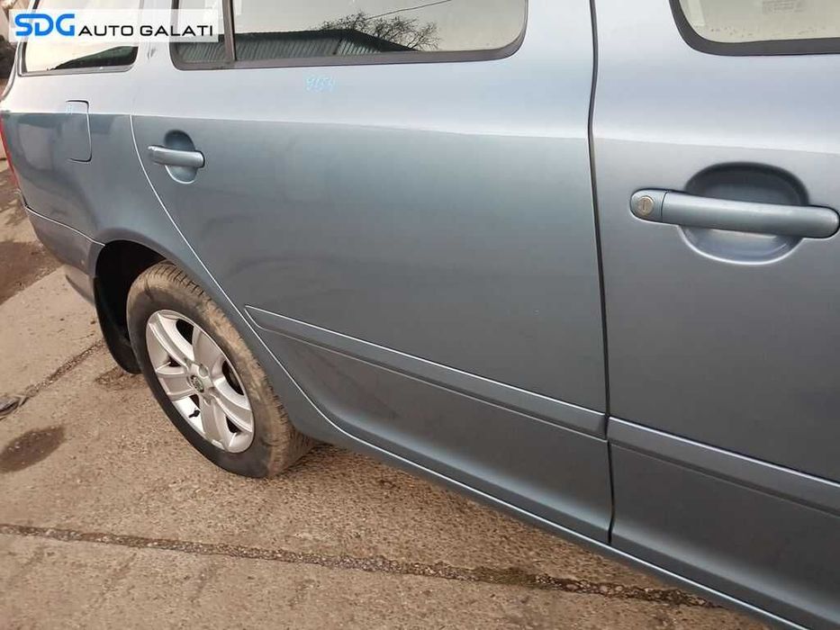 Usa Usi Portiera Portiere Dreapta Spate Dezechipata Skoda Octavia 2 Facelift Break Combi 2008 - 2013 Culoare 9154