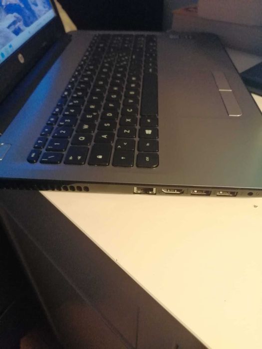 LAPTOP HP 15-ay044nl/i5-6200U, 8 GB RAM, Radeon R5 M330 HDD 1Tb/