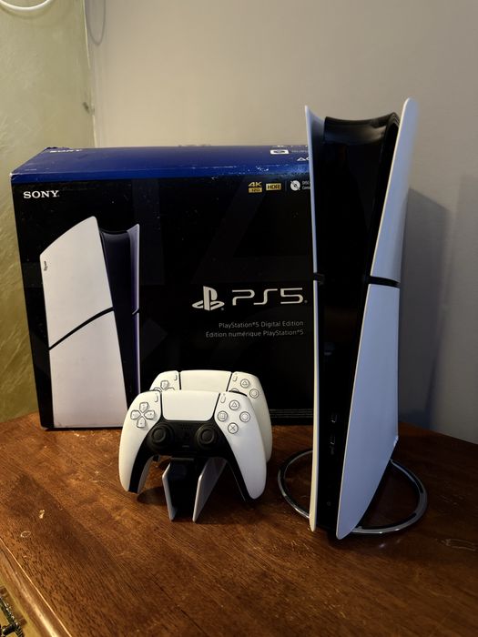 Игровая приставка Sony Playstation 5 Digital Edition