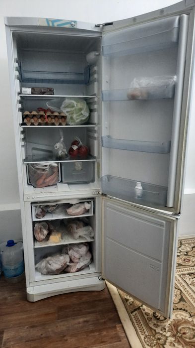 Холодильник Индезит