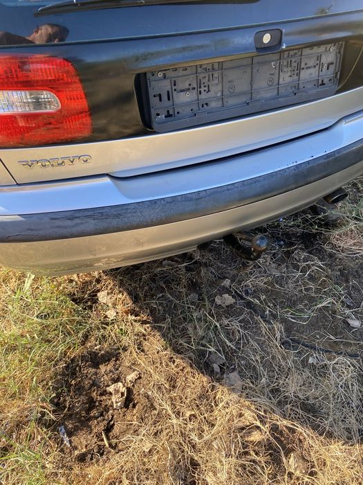 Volvo V40 2.0  136кс колата се продава на части