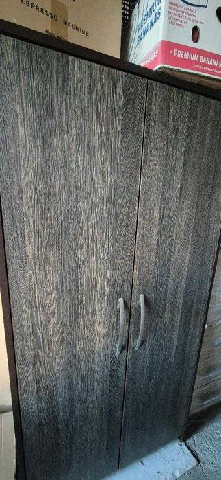 Шкаф венге с рафтове 165 х 80 х 40 см.