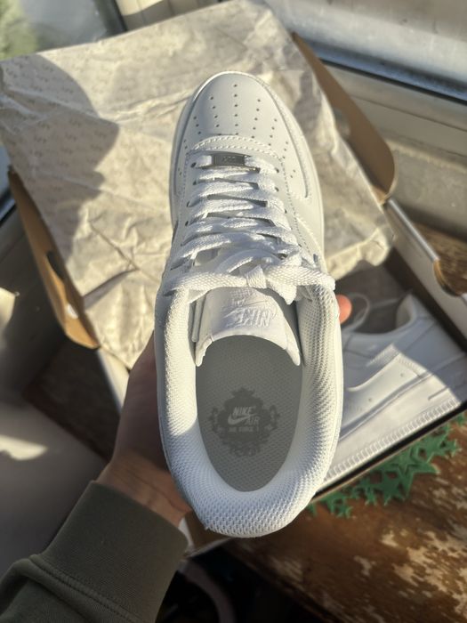 Nike Air Force 1 Triple White