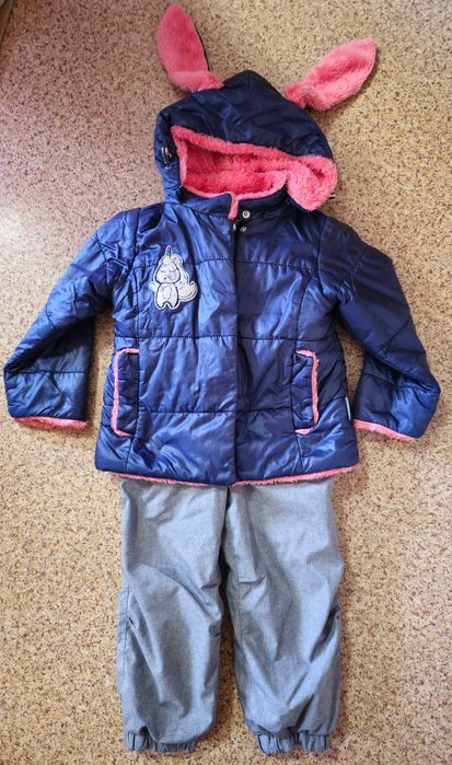 Демисезонный костюм  для девочки