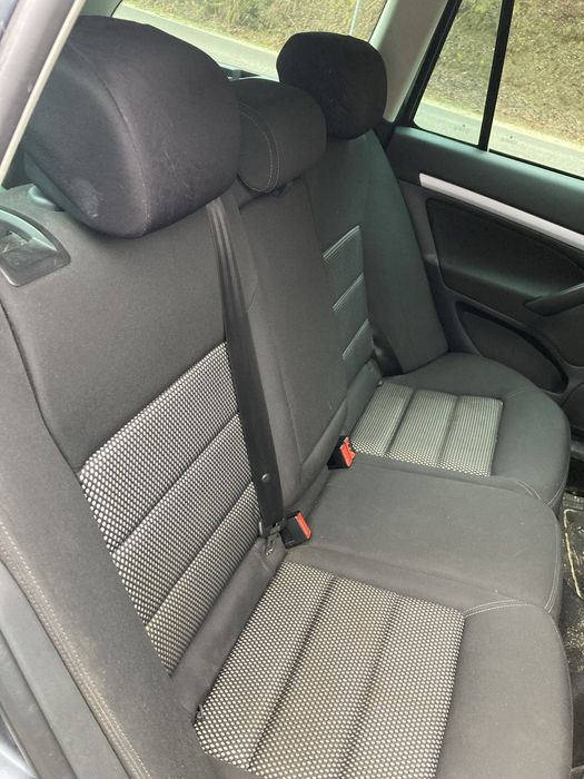 Vând Skoda Octavia scout