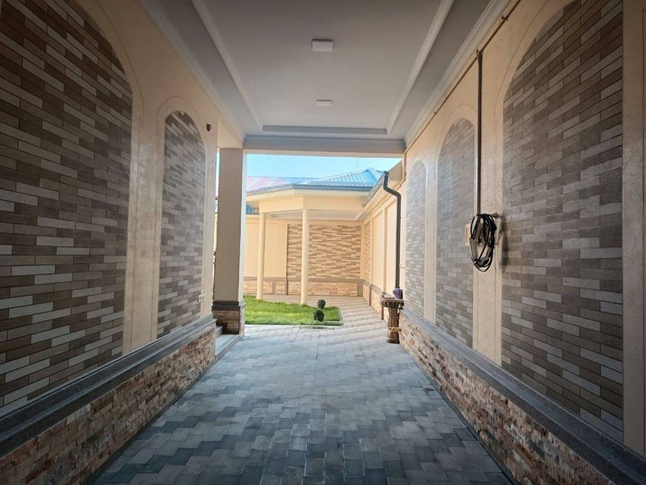 Уй сотилади 6 хонали