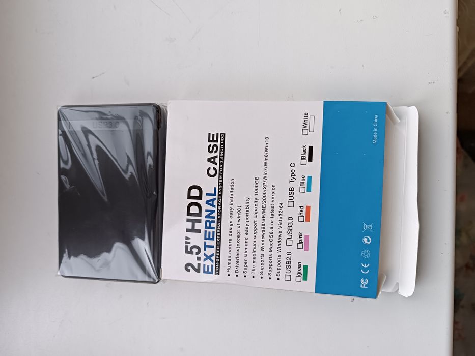 Переносной жёсткий диск 750 ГБ