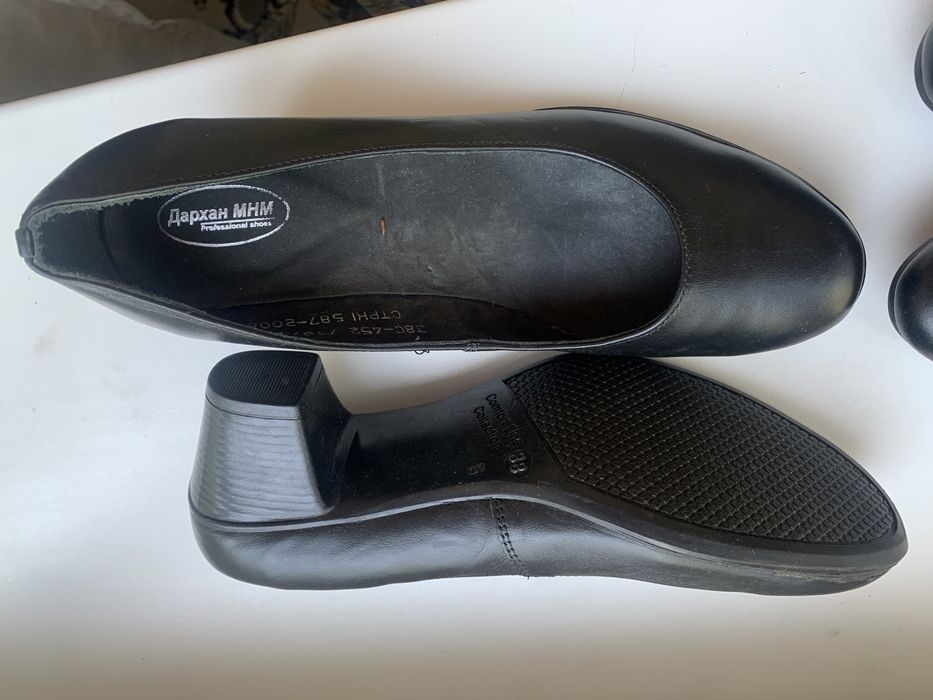 Продам обувь кожанный