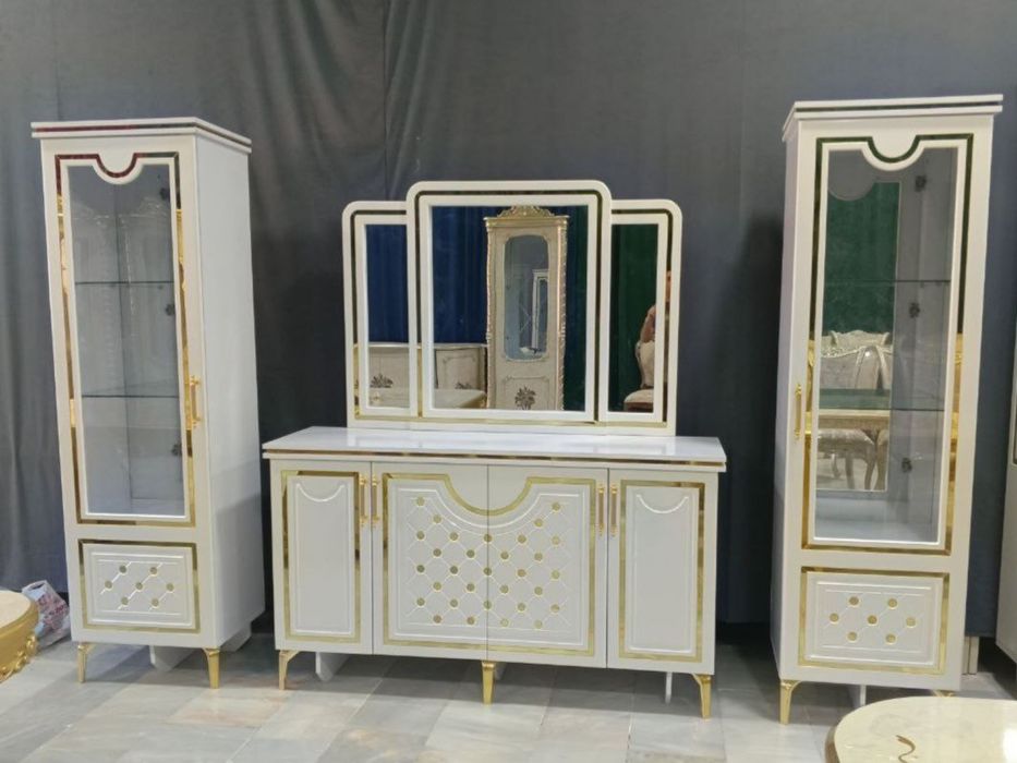 Горка для гостиной