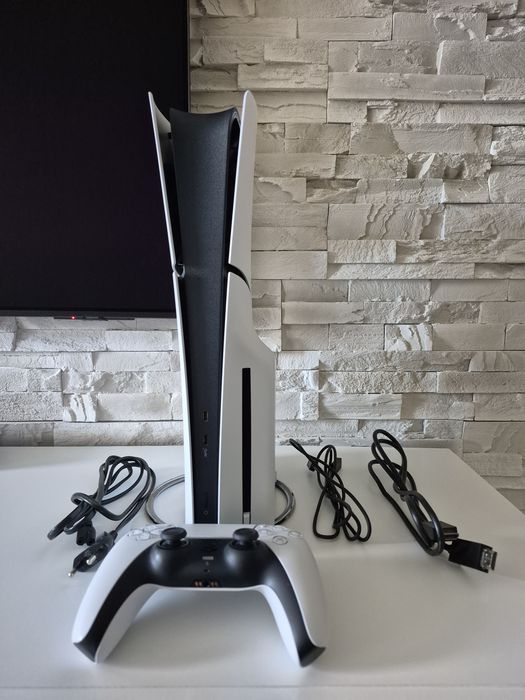PS5 slim disk edition
