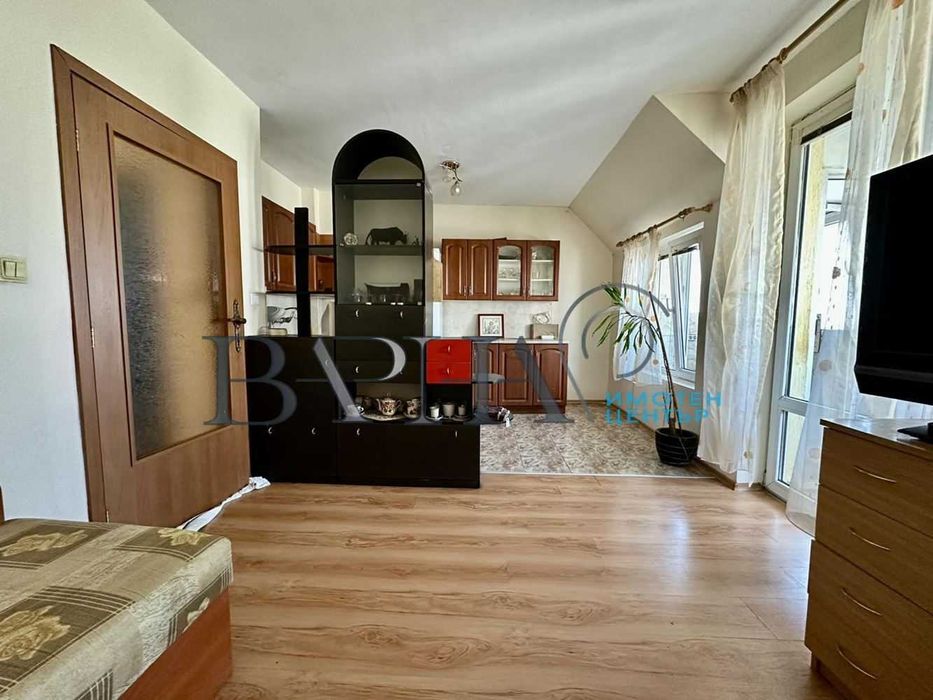 Двустаен на Лятно Кино Тракия до Фратели