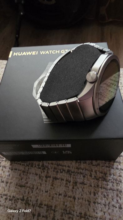 Продавам Huawei Watch GT4