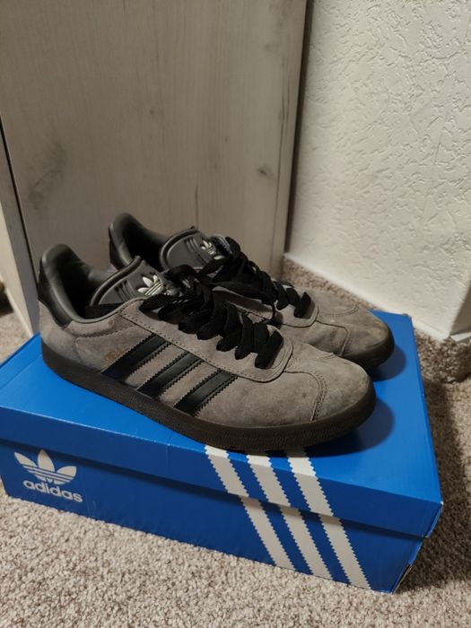 Adidas Gazelle mărimea 42
