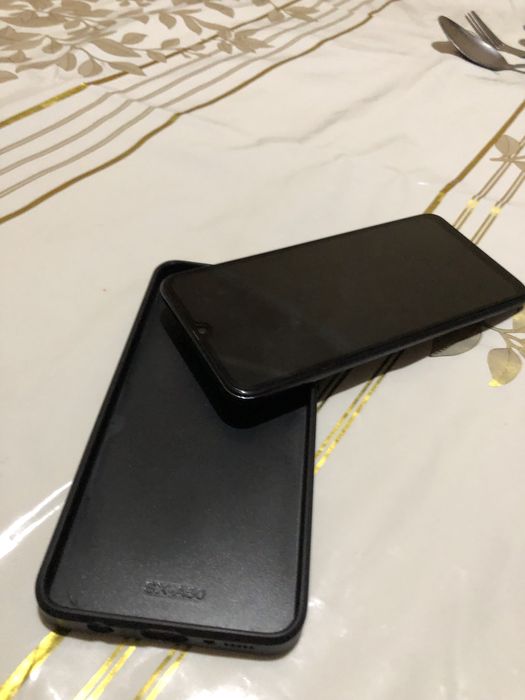 Samsung A50 срочна продаётся