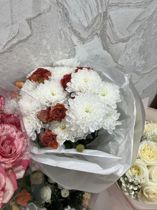 Продам цветы, идеальный подарок для любимой девушки