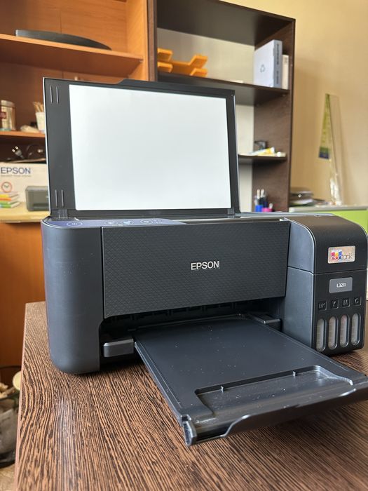 Imprimantă Color Epson EcoTank L3211
