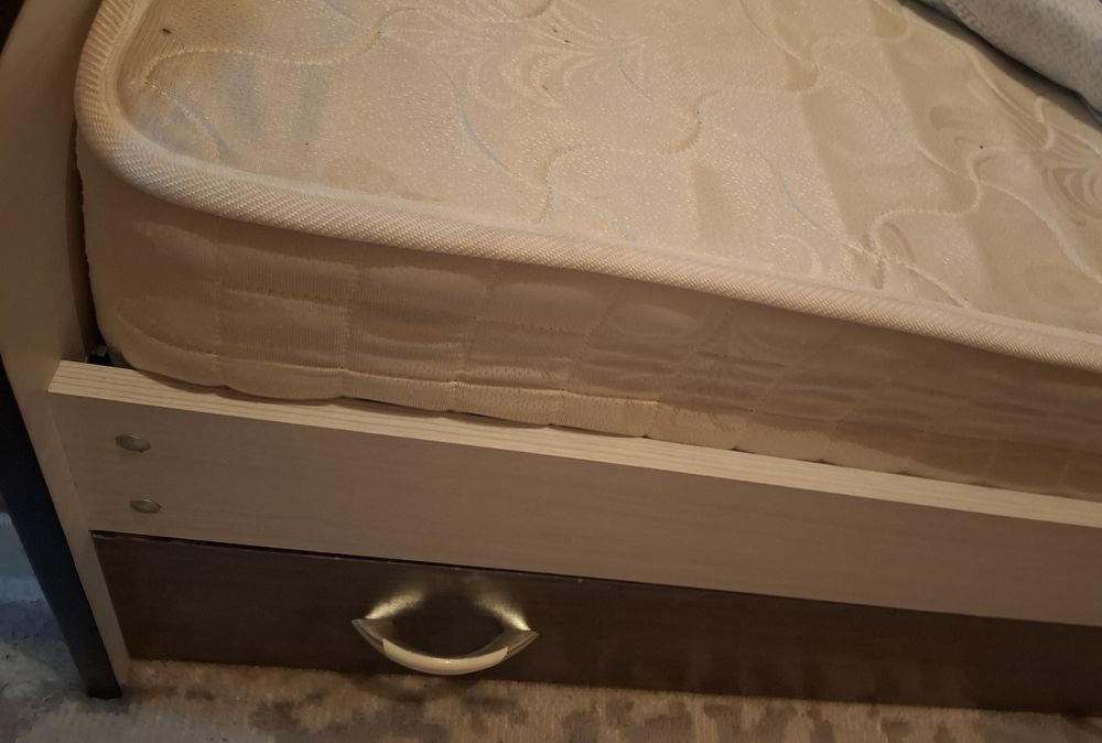 Кровать подростковая 90×180