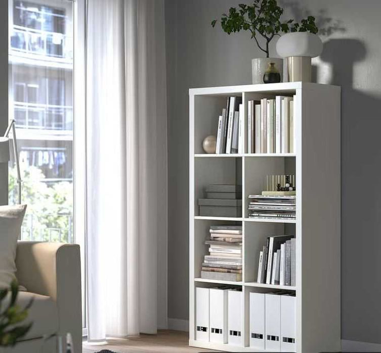 Etajere albe Ikea KALLAX 77x147 cm, KALLAX 77x77 cm, TOMNAS 92x81 cm