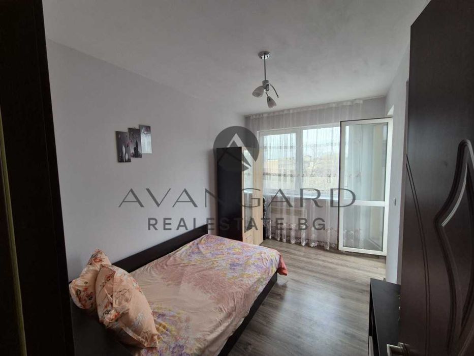 Продава се Тристаен апартамент в Пловдив, Младежки Хълм - 75 кв.м за 1800 €/кв.м - Снимка #5