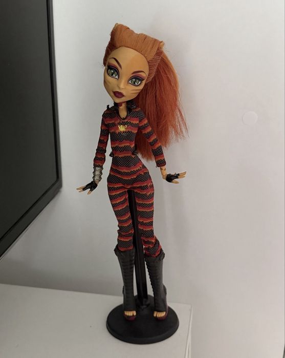 Куклы Monster High Toralei Howleen Cleo