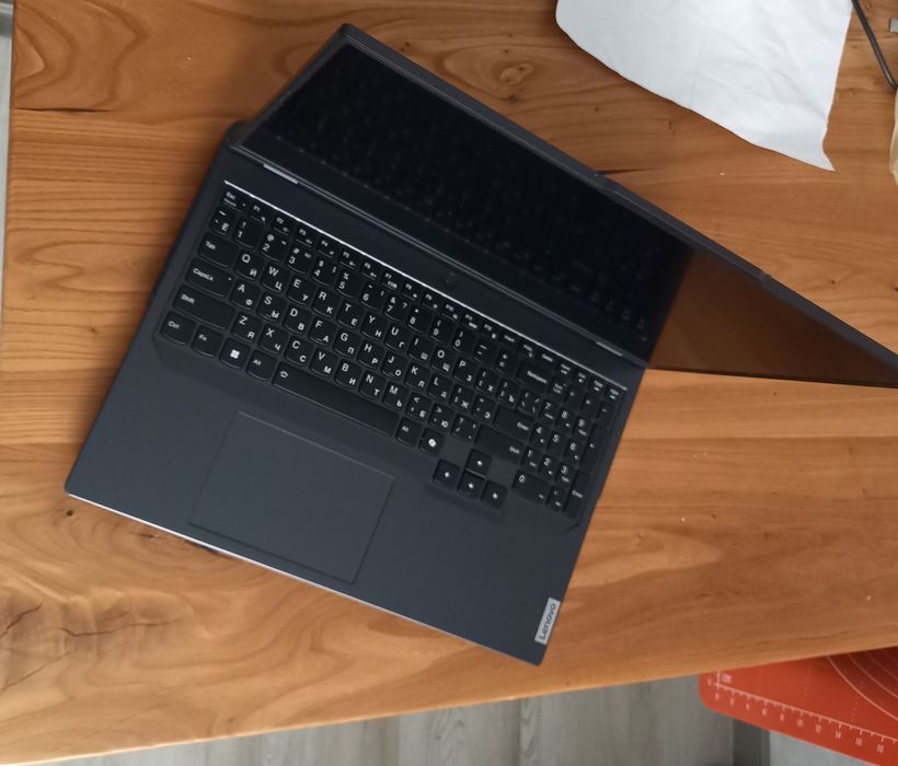 Ноутбук леново 5 про