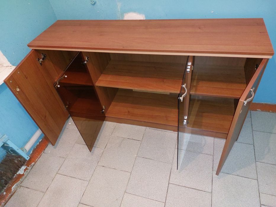Продоётся комод, (мини сервант).