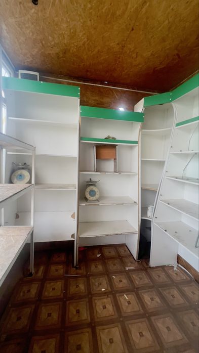 Полки для магазина