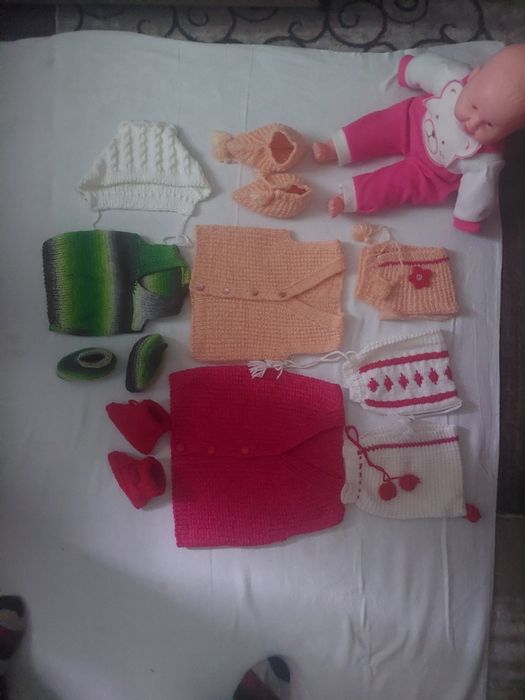 Hăinuțe croșetat pentru bebeluși